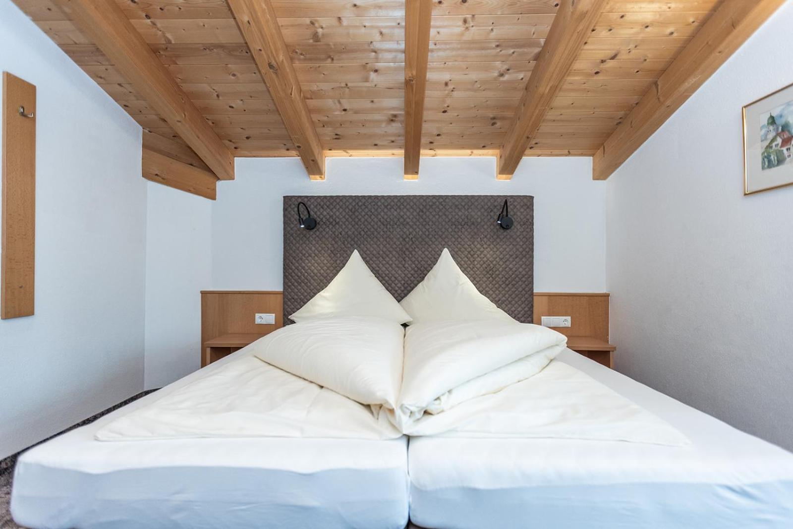 Hotel Garni Ehrenreich เซิลเดน ภายนอก รูปภาพ