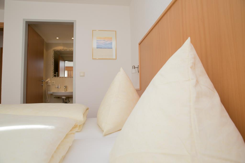 Hotel Garni Ehrenreich เซิลเดน ภายนอก รูปภาพ