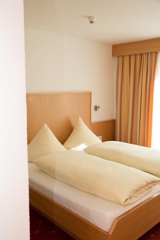 Hotel Garni Ehrenreich เซิลเดน ภายนอก รูปภาพ